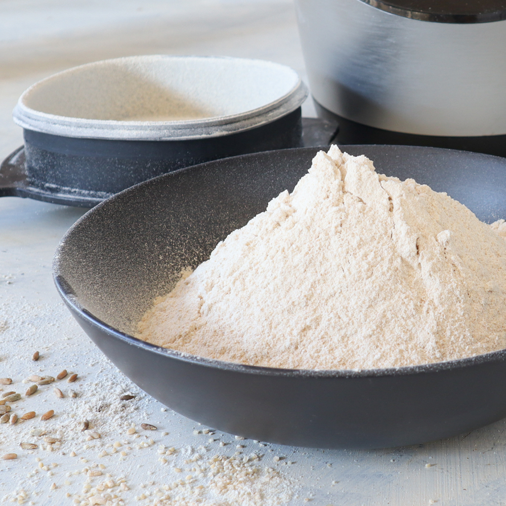 Make flour at home in your blender