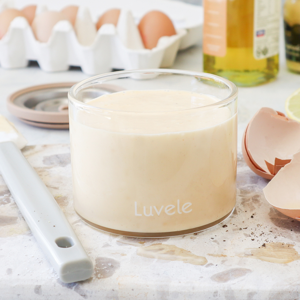 Creamy whole egg mayonnaise made in a blender