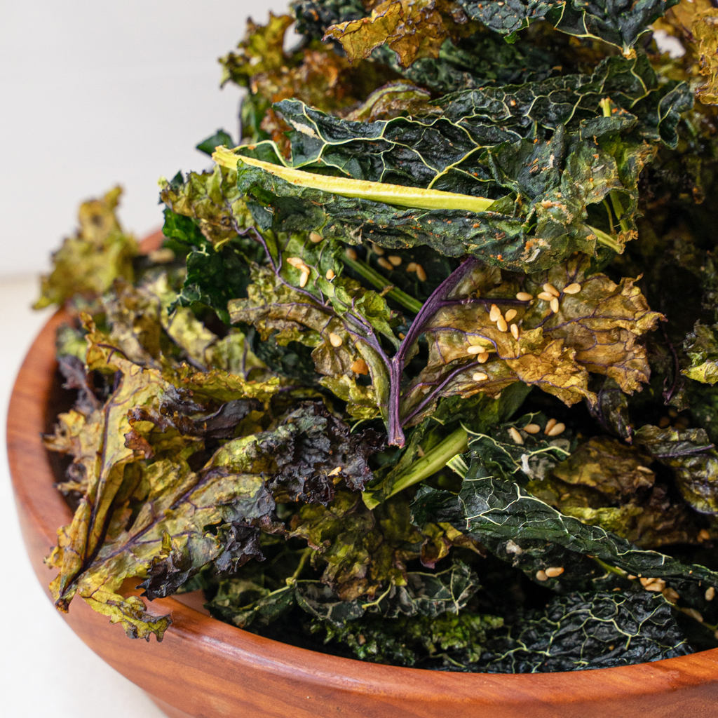 How to make dehydrator crispy kale chips - 3 tasty flavours!