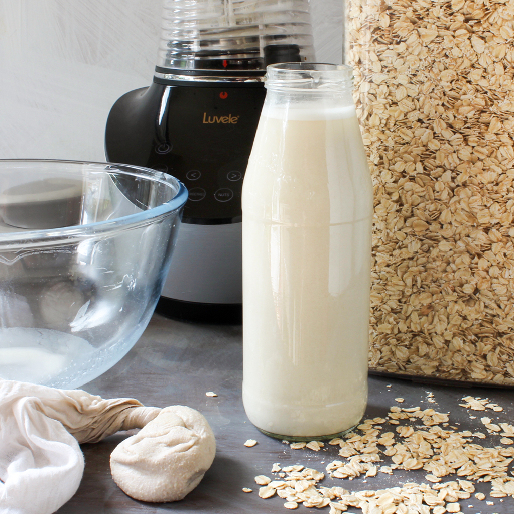 How to make homemade oat milk in minutes